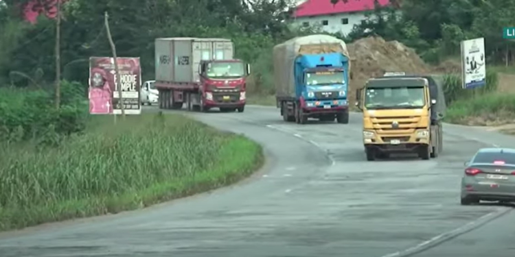 Accra–Kumasi Highway: Motorists Demand Urgent Repairs Amid Rising Crashes