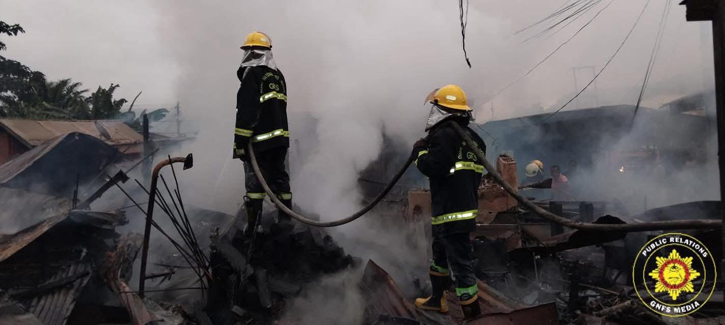 E/R: Fire Service Probes Koforidua Klu Town Blaze