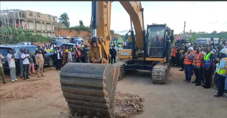 Mahama Breaks Ground on Cape Coast–Takoradi Highway Dualisation Project